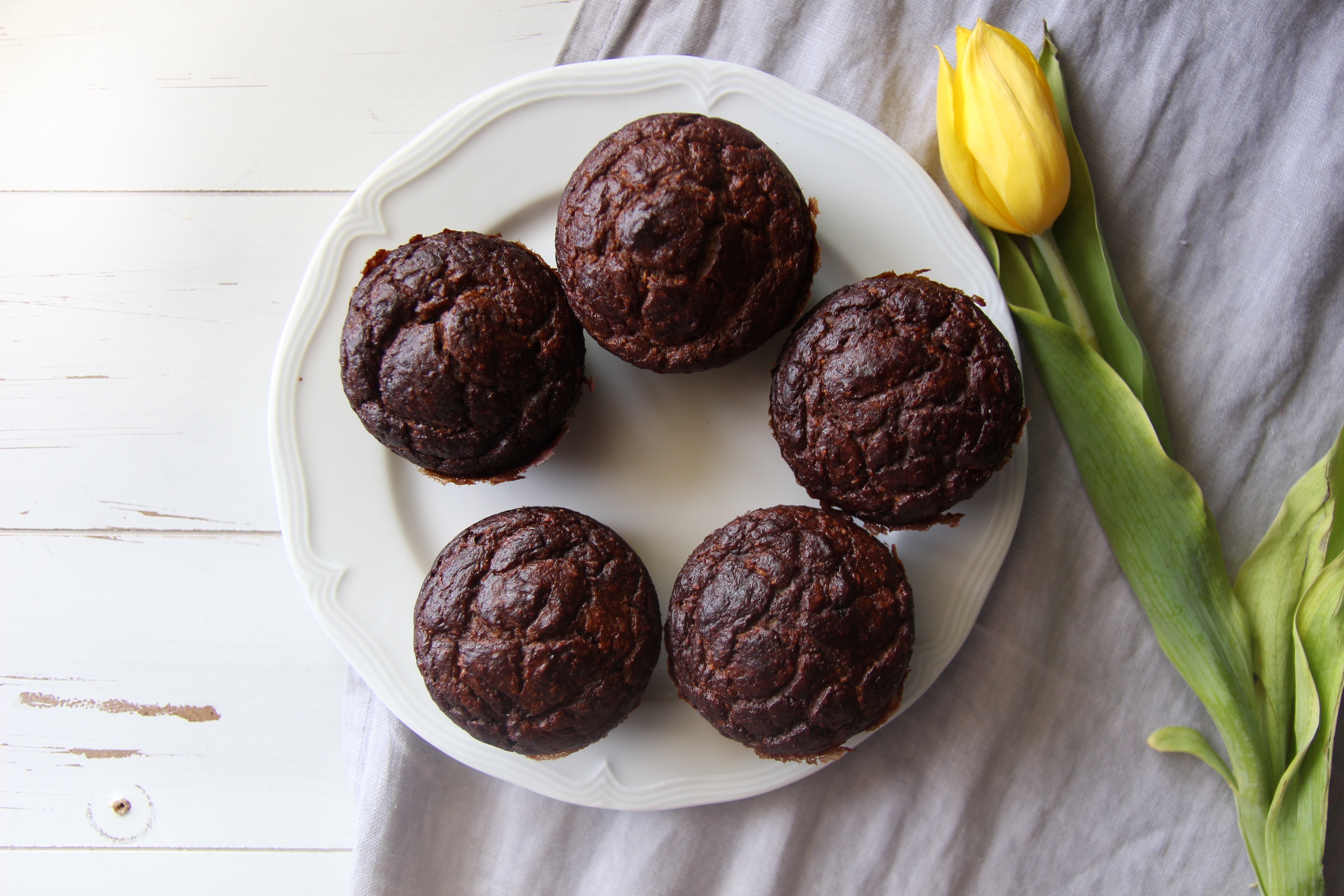 HEALTHY WHITE BEAN MUFFINS