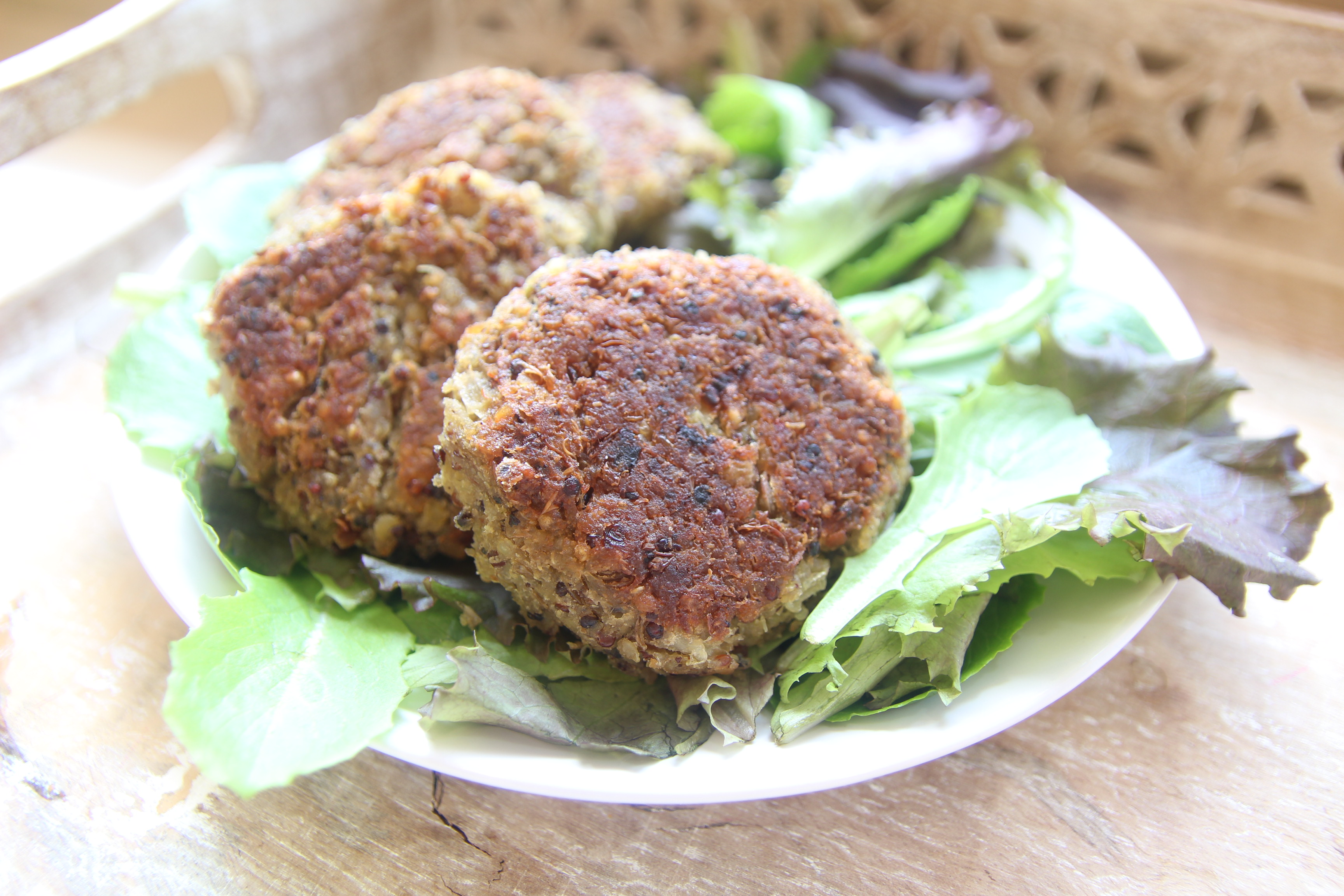 QUINOA – LENTIL BURGERS