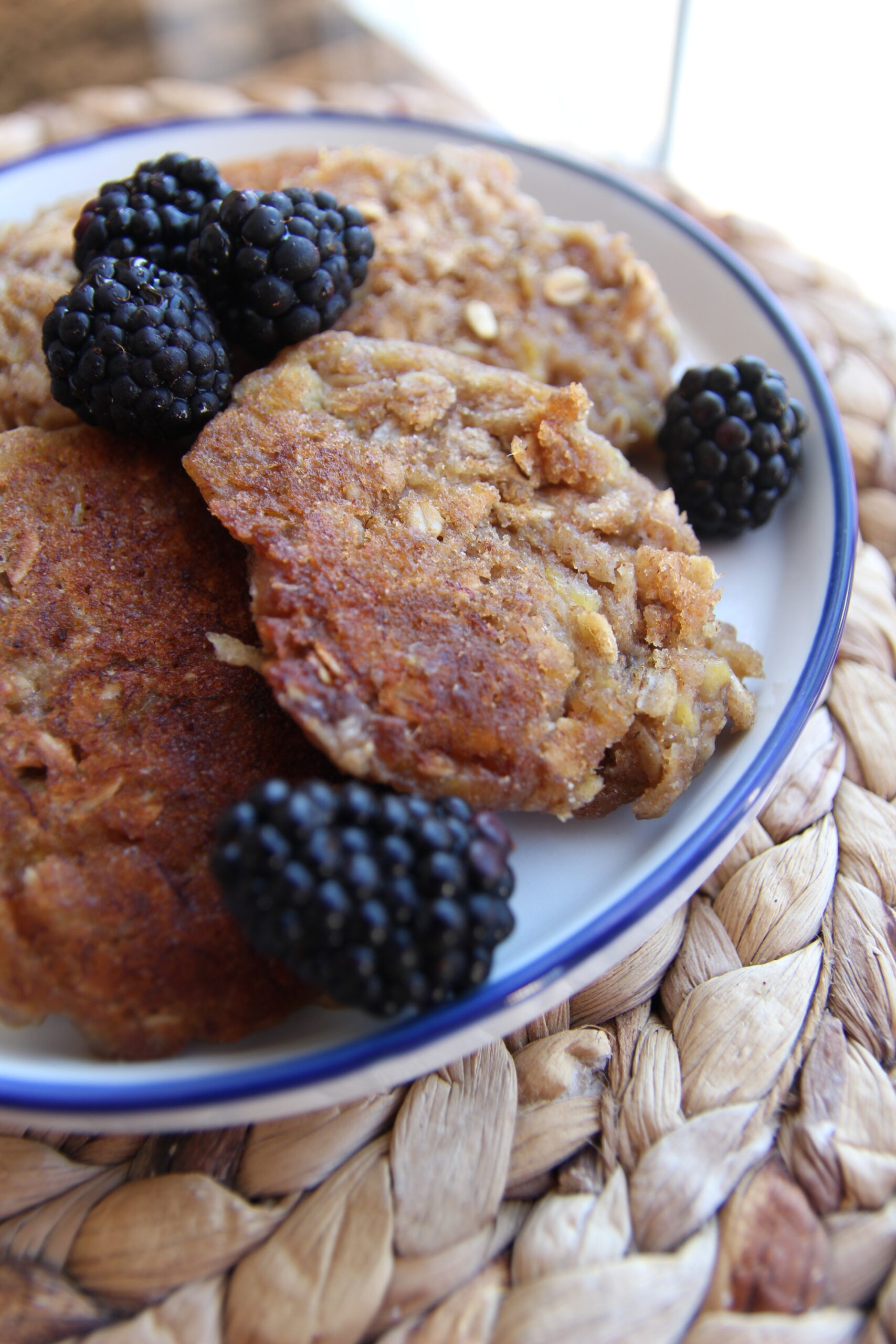 Banana Oat Pancakes 